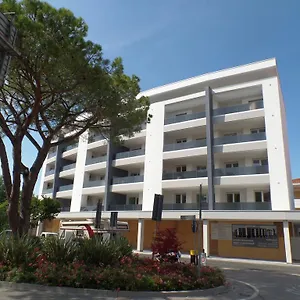  Apartment Giardino Italien